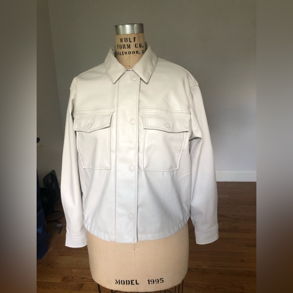 Divided x H&M Crop Faux Leather Jacket, Light Beige, women’s size Small